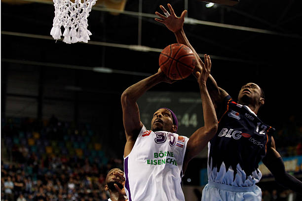 吸引更多资 吸引更多资