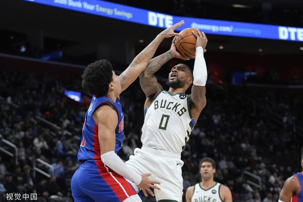 阿马德通过 阿马德通过