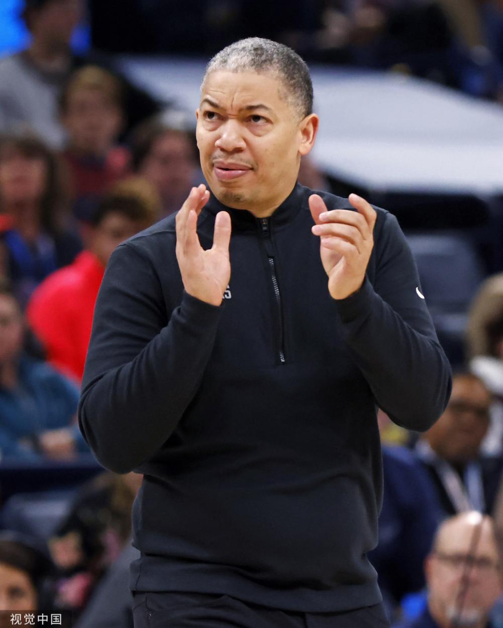 社媒热度叠 社媒热度叠